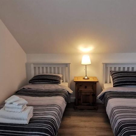 Ocean Valley View Apartment Killybegs Bagian luar foto