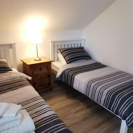 Ocean Valley View Apartment Killybegs Bagian luar foto